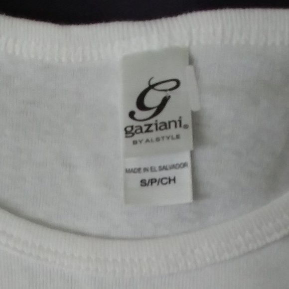 🌈2/$25 Converse tee for HER - Picture 4 of 4